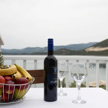 Zuronja 10137b Apartment Brijesta